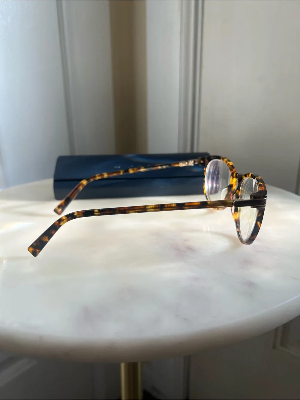 Warby Parker Round Tortoiseshell Eyeglasses with Original Case